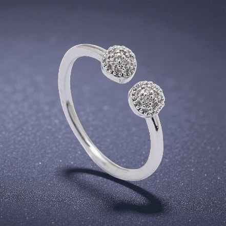 Gümüş Renkli Zirkon Taşlı Çift Top Uçlu Ayarlanabilir Yüzük