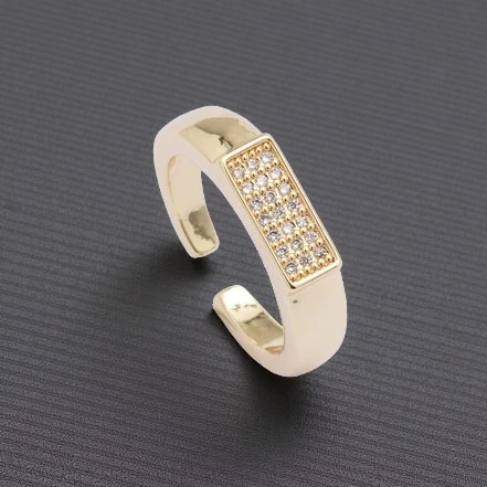 Altın Renkli Zirkon Taşlı Dikdörtgen Plaka Ayarlanabilir Yüzük