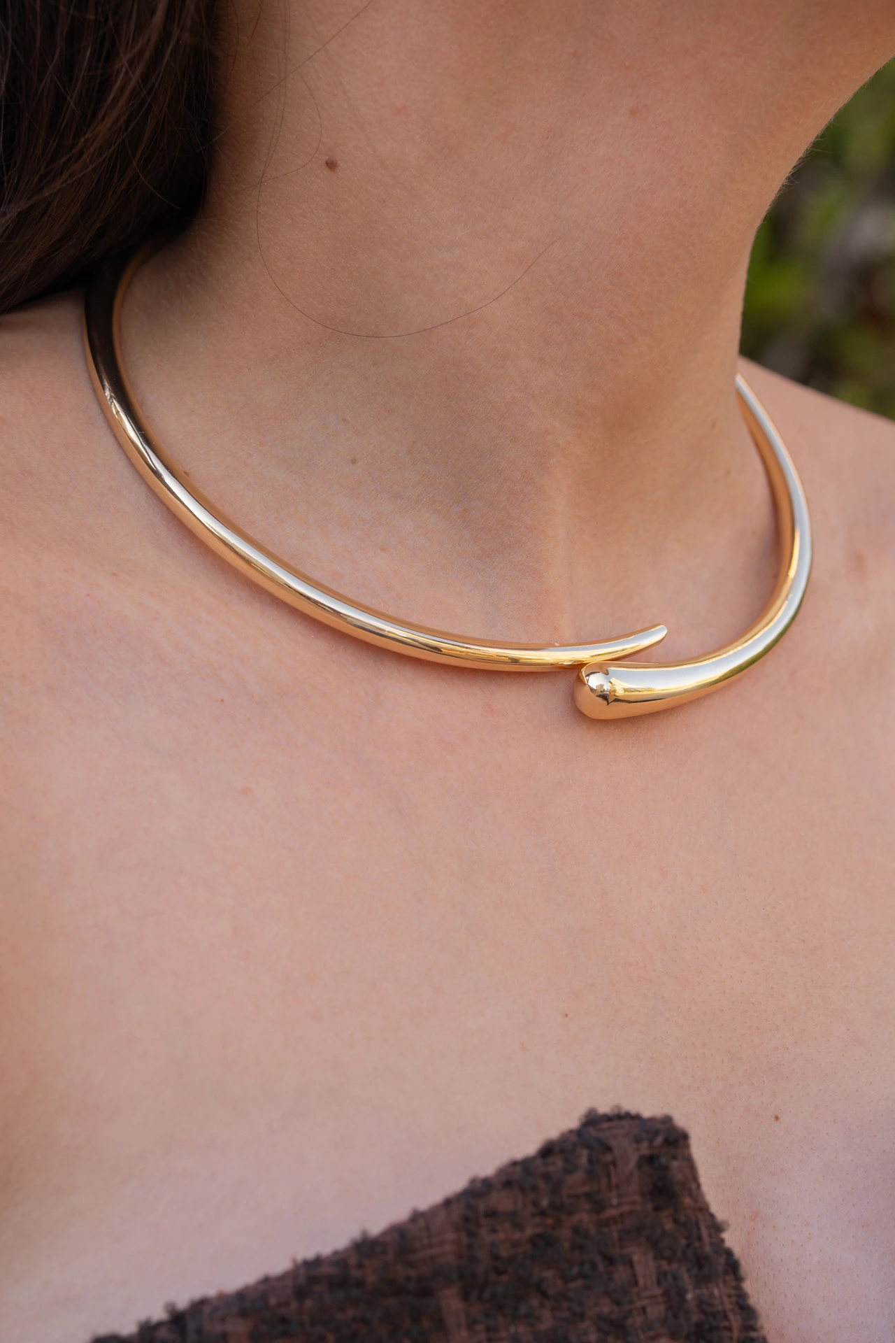 Asimetrik Uçlu Altın Renk Tork Kolye