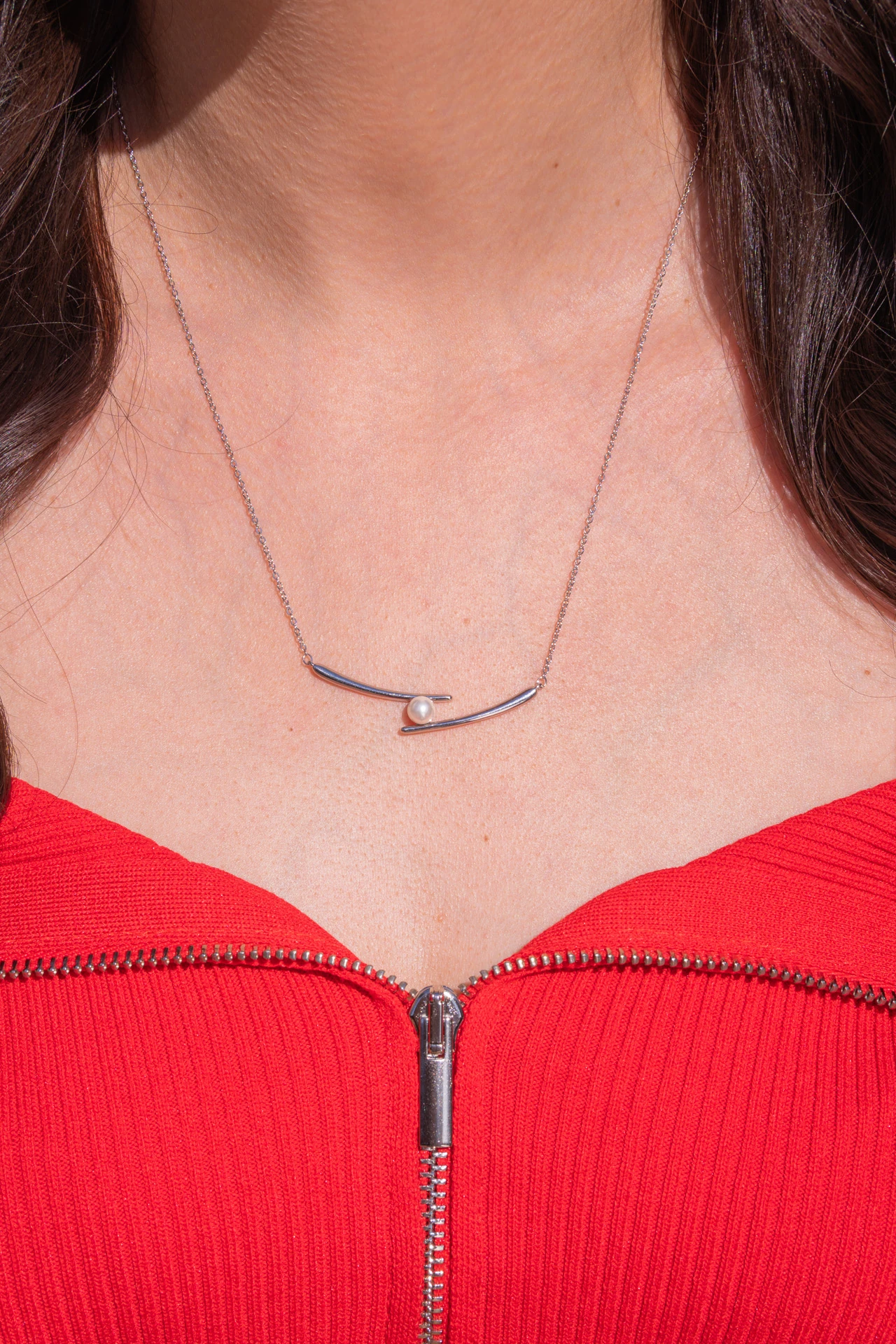 Asimetrik Boynuz Figürlü İnci Kolye