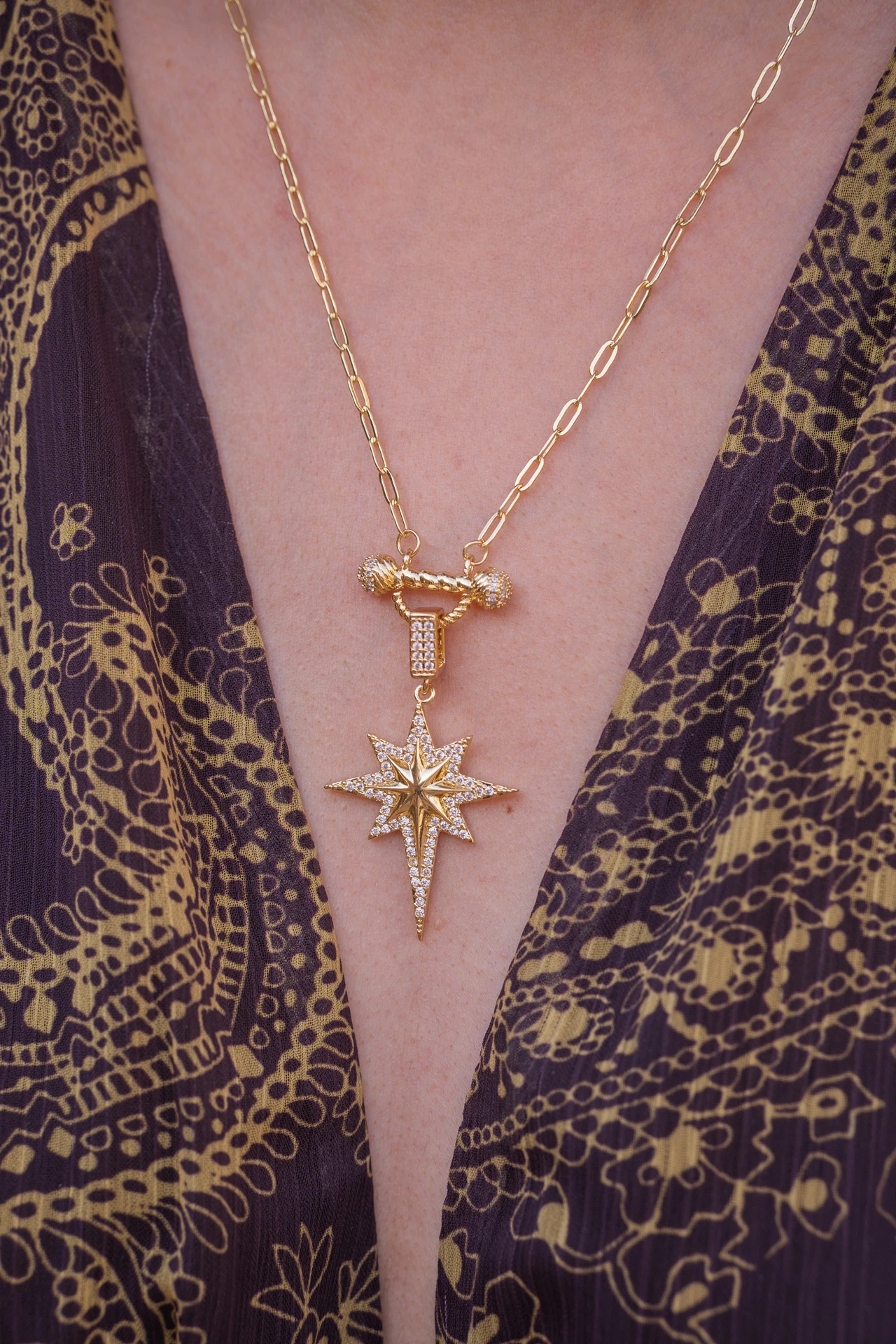 Zirkon Taşlı Kutup Yıldızı Kolye