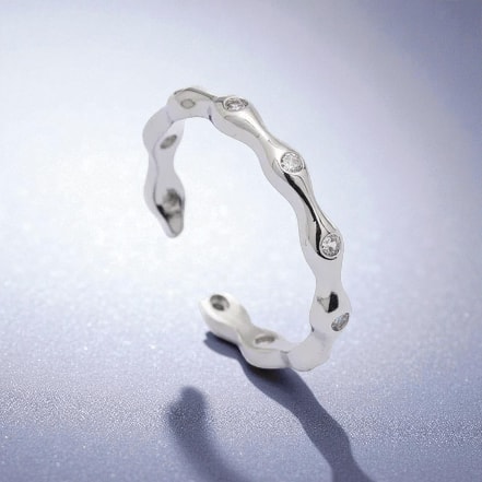 Gümüş Renkli Zirkon Taşlı Organik Dalgalı Ayarlanabilir Yüzük