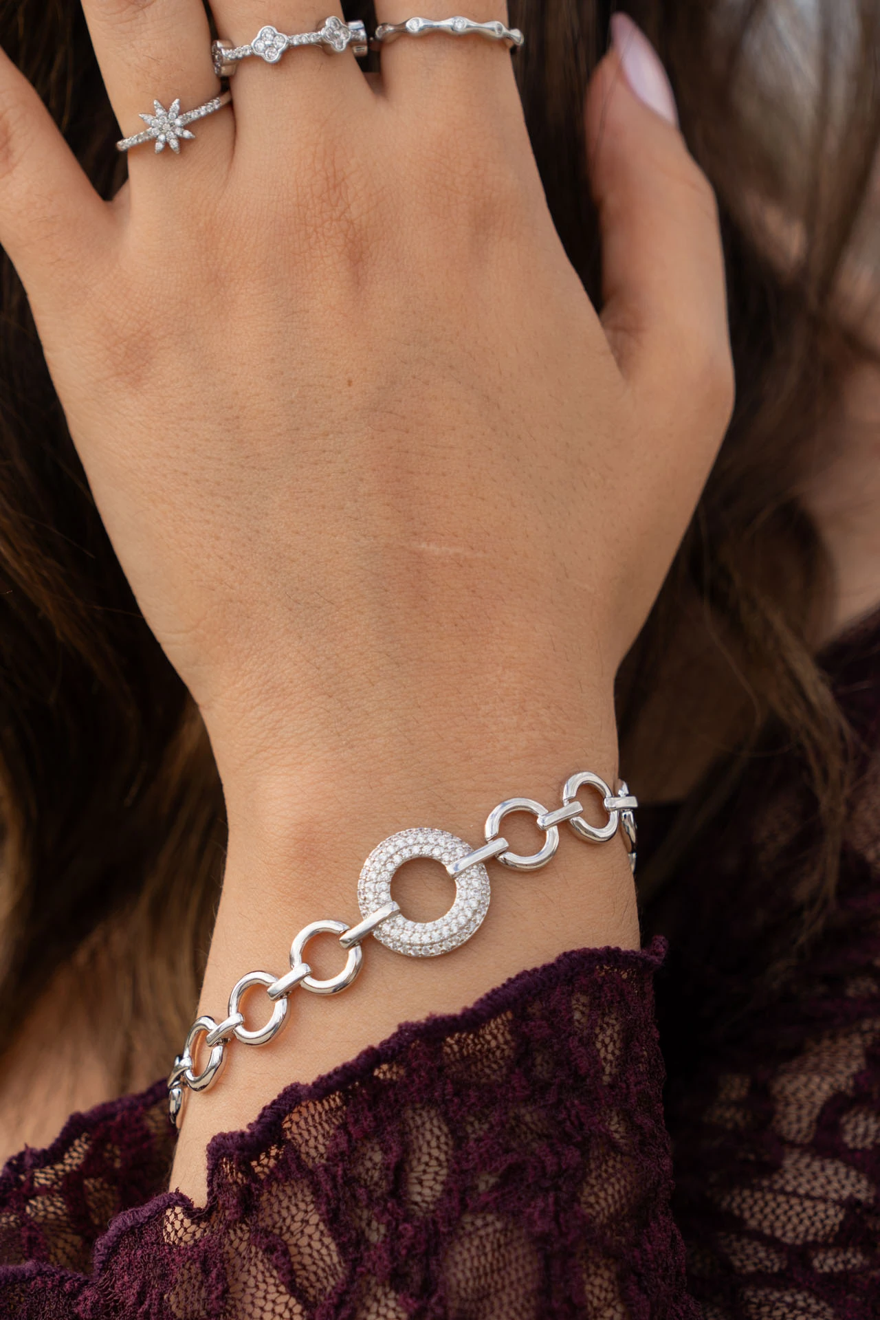 Gümüş Rengi Zirkon Taşlı Halka Link Bileklik