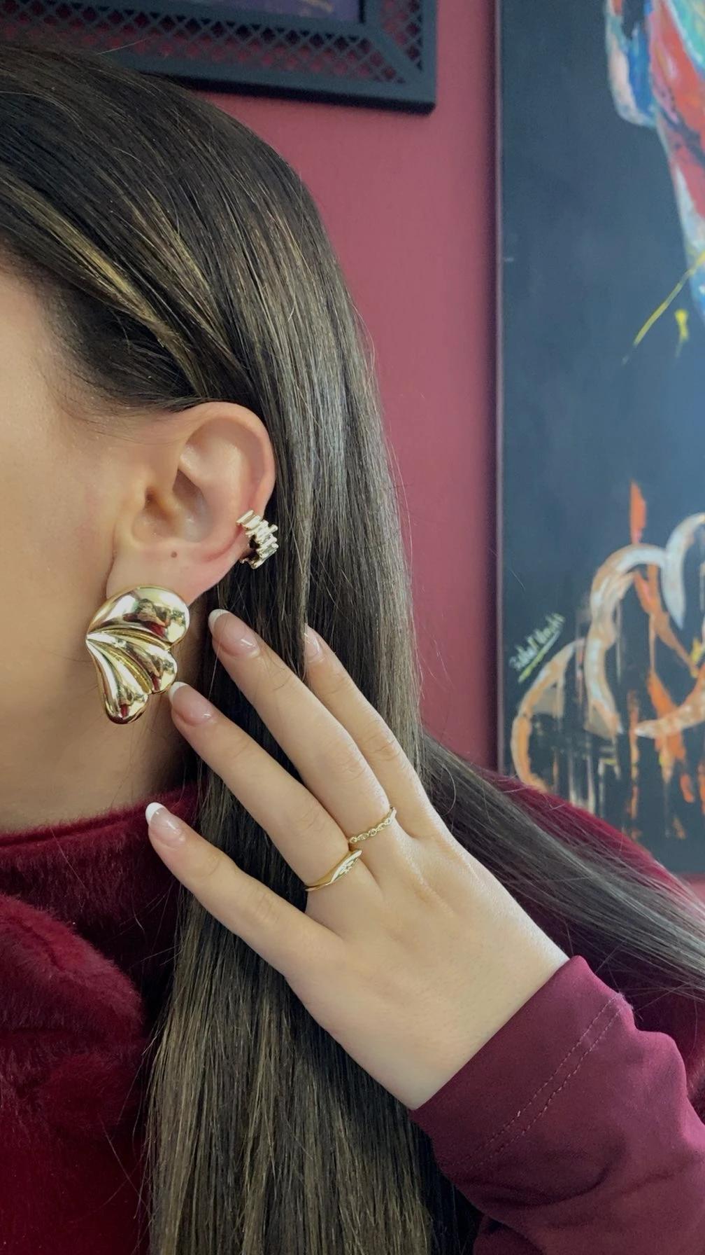 Altın Rengi Baget Taşlı Kıkırdak Küpe