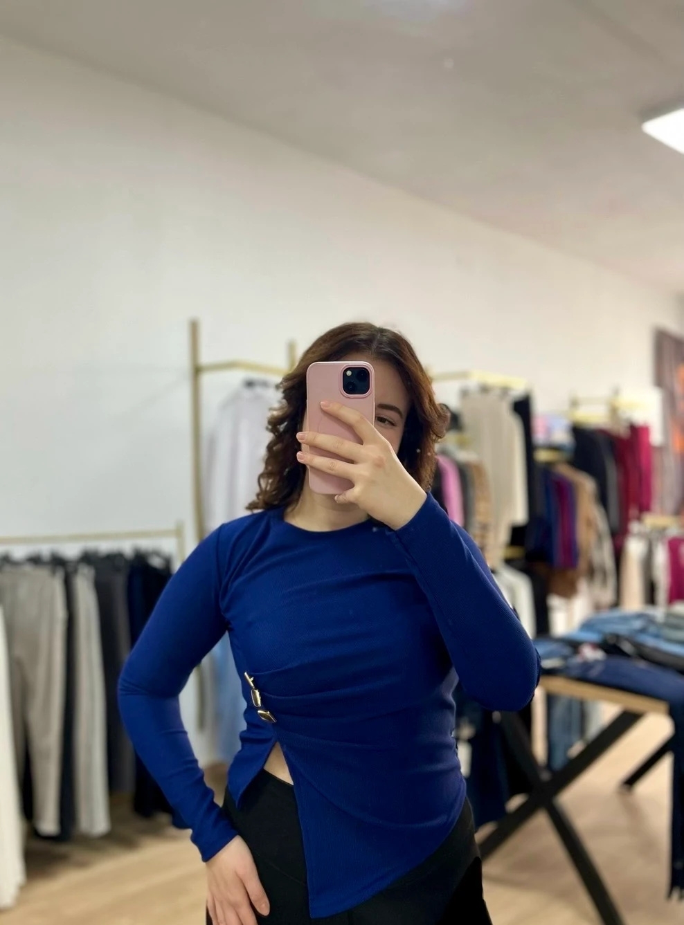 GOLD DÜĞME DETAY BLUZ