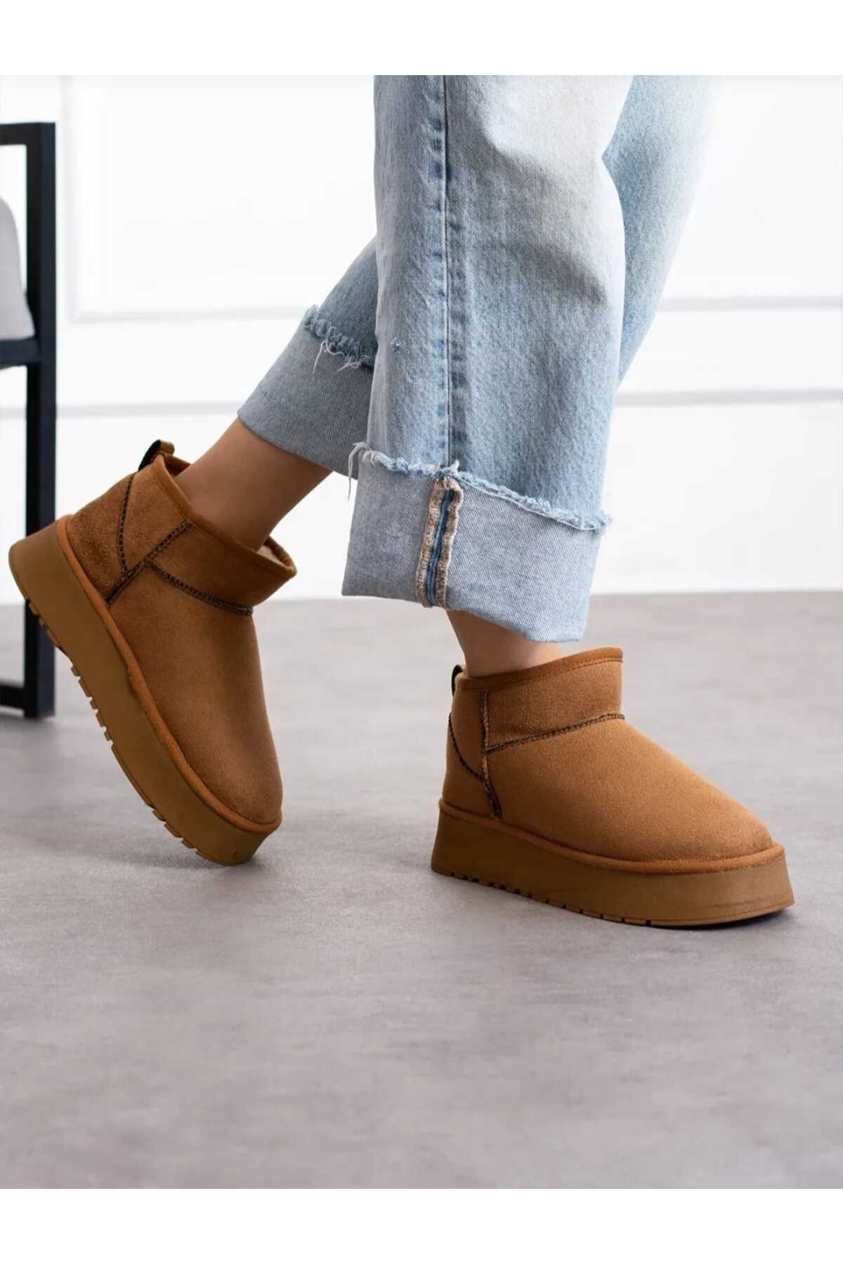 Velina Kahverengi Kısa Kalın Topuklu Kürklü Bot