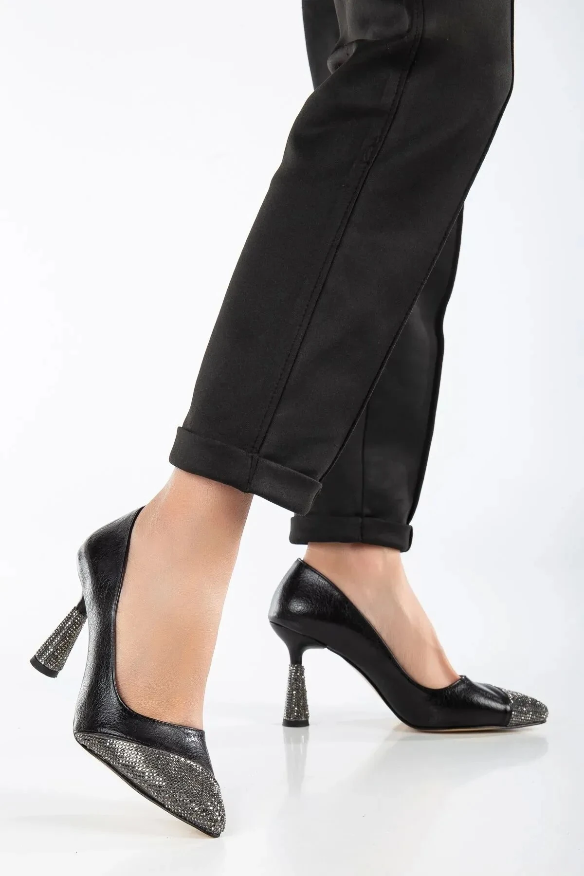 Stella Siyah Topuklu Ayakkabı