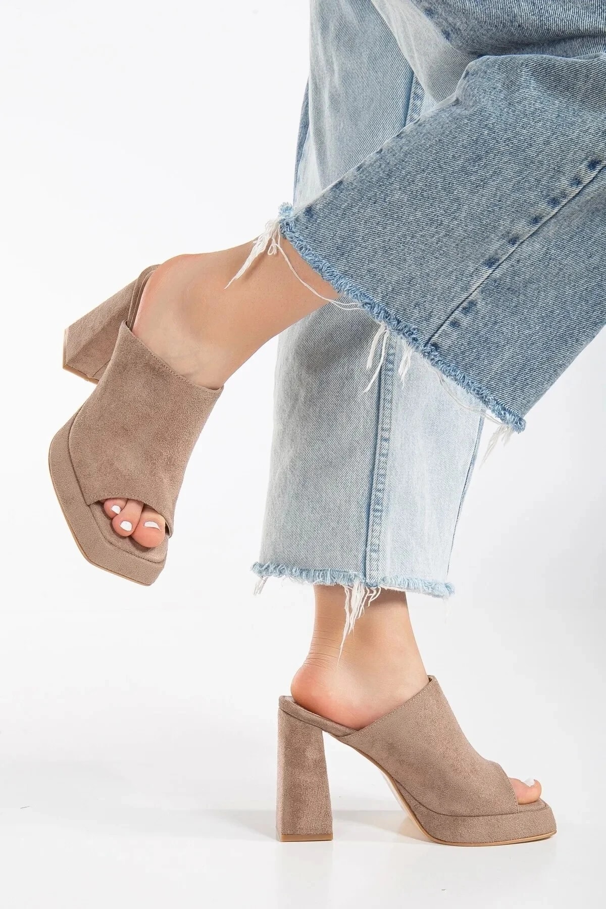 Lux Siyah Kalın Topuklu Terlik - kahverengi