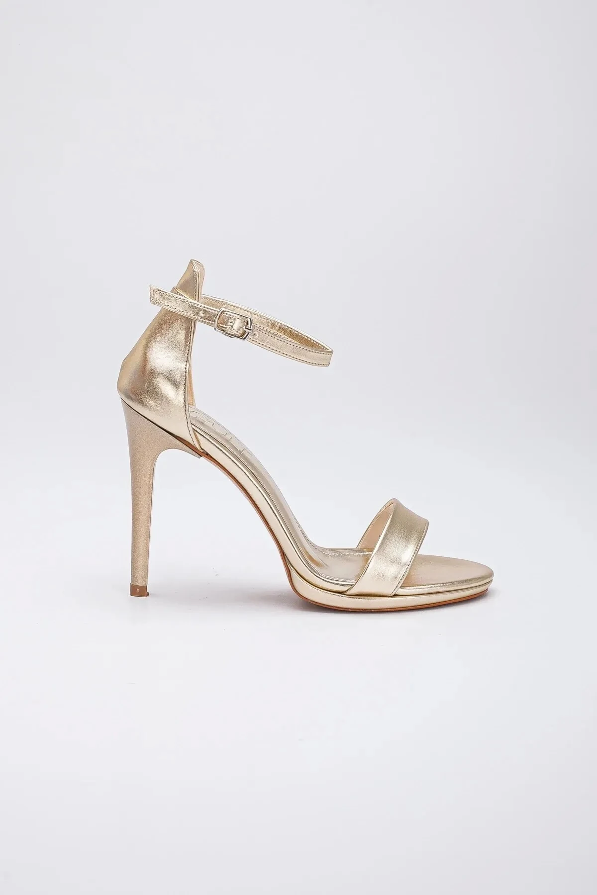 Odessa Gold İnce Topuklu Ayakkabı