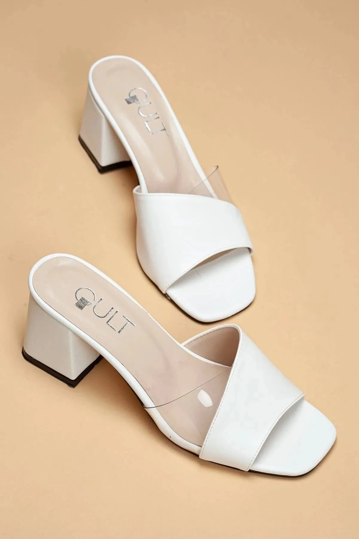Lyric Beyaz Kalın Topuklu Terlik - beyaz