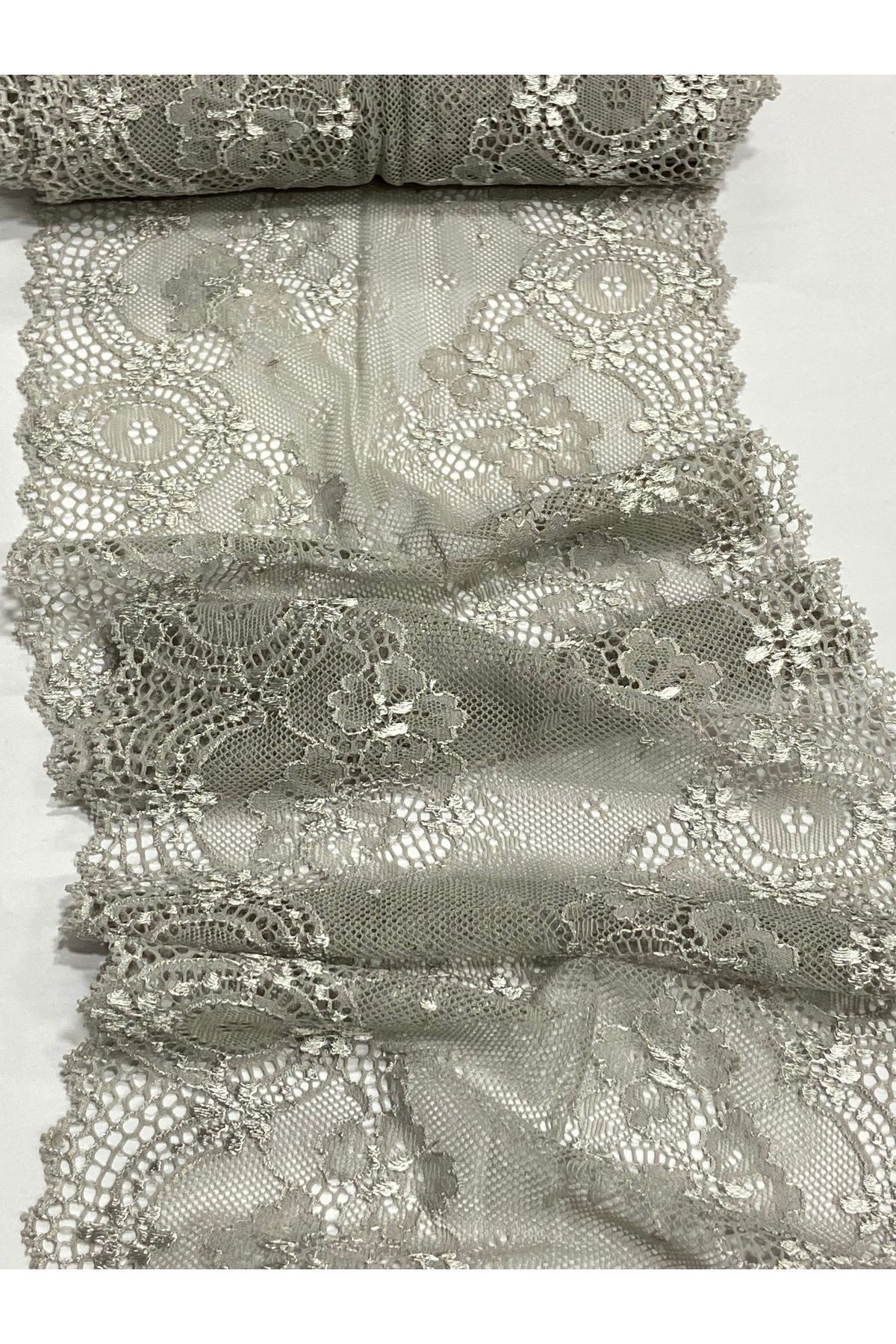 Likralı Geniş Dantel / Esnek Dantel / 1 Metre