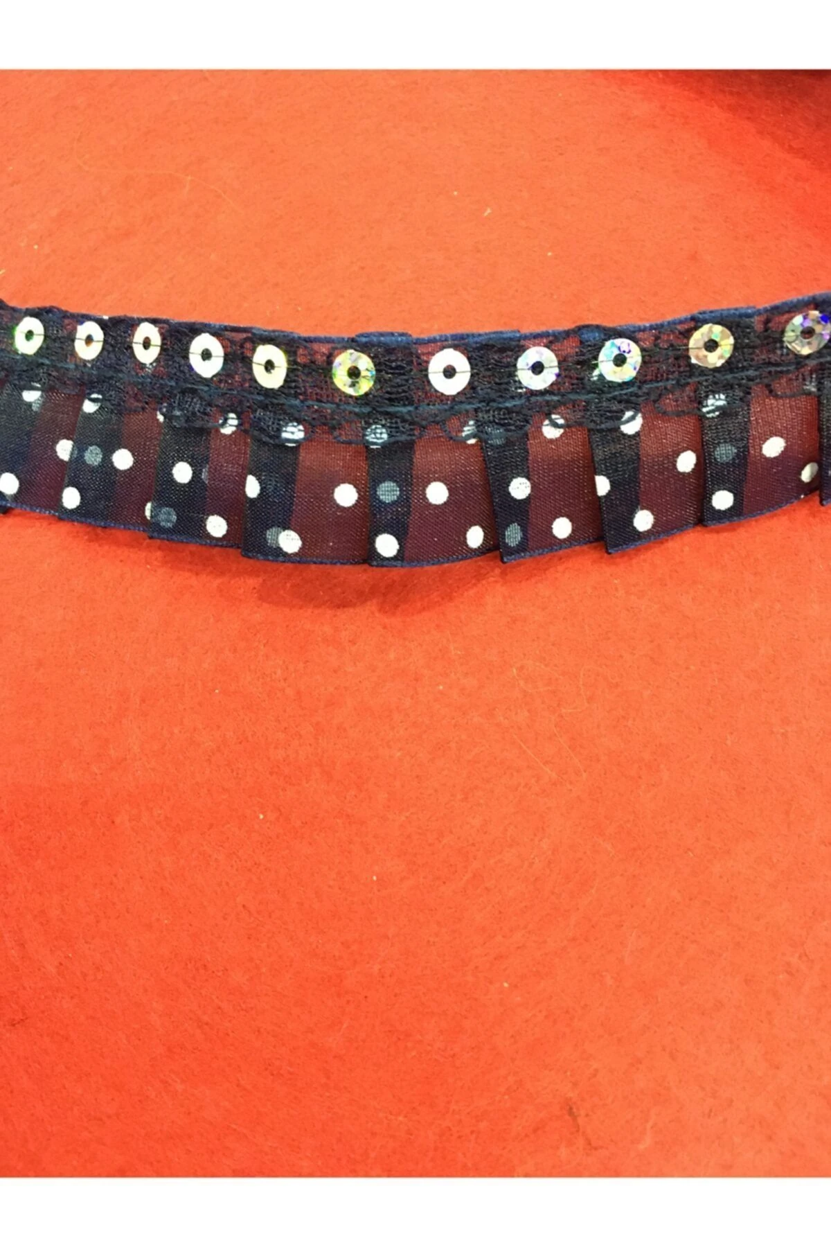 Puantiyeli Pileli Şerit