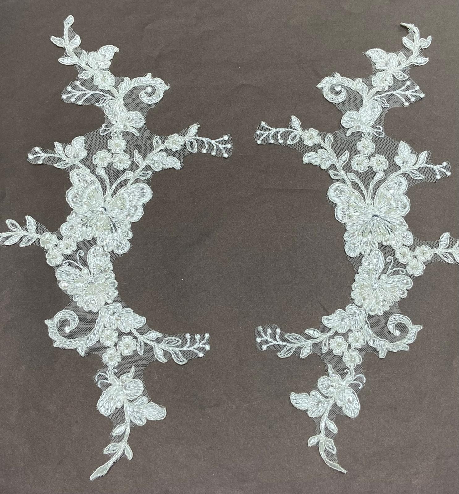 Boncuk İşli Aplike Kelebek Modelli / 2 li set / Krem