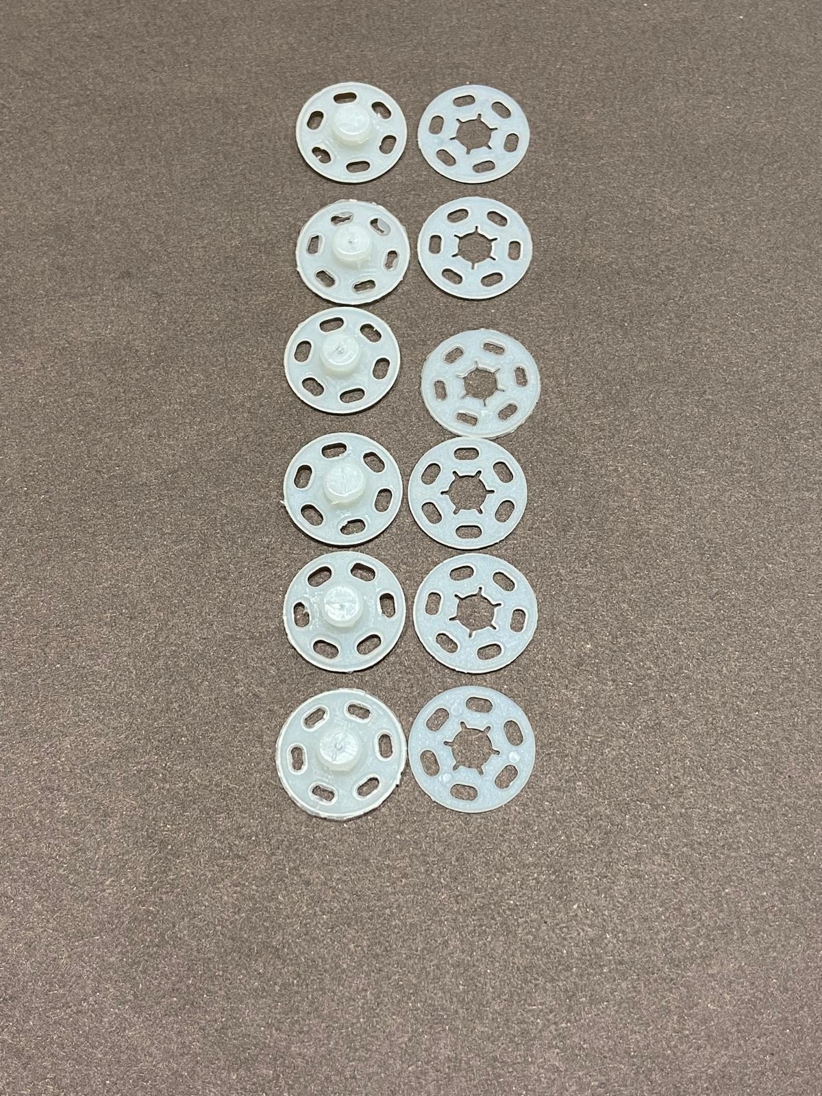 Plastik Çıtçıt / Beyaz / 1,8 cm / 6 lı set