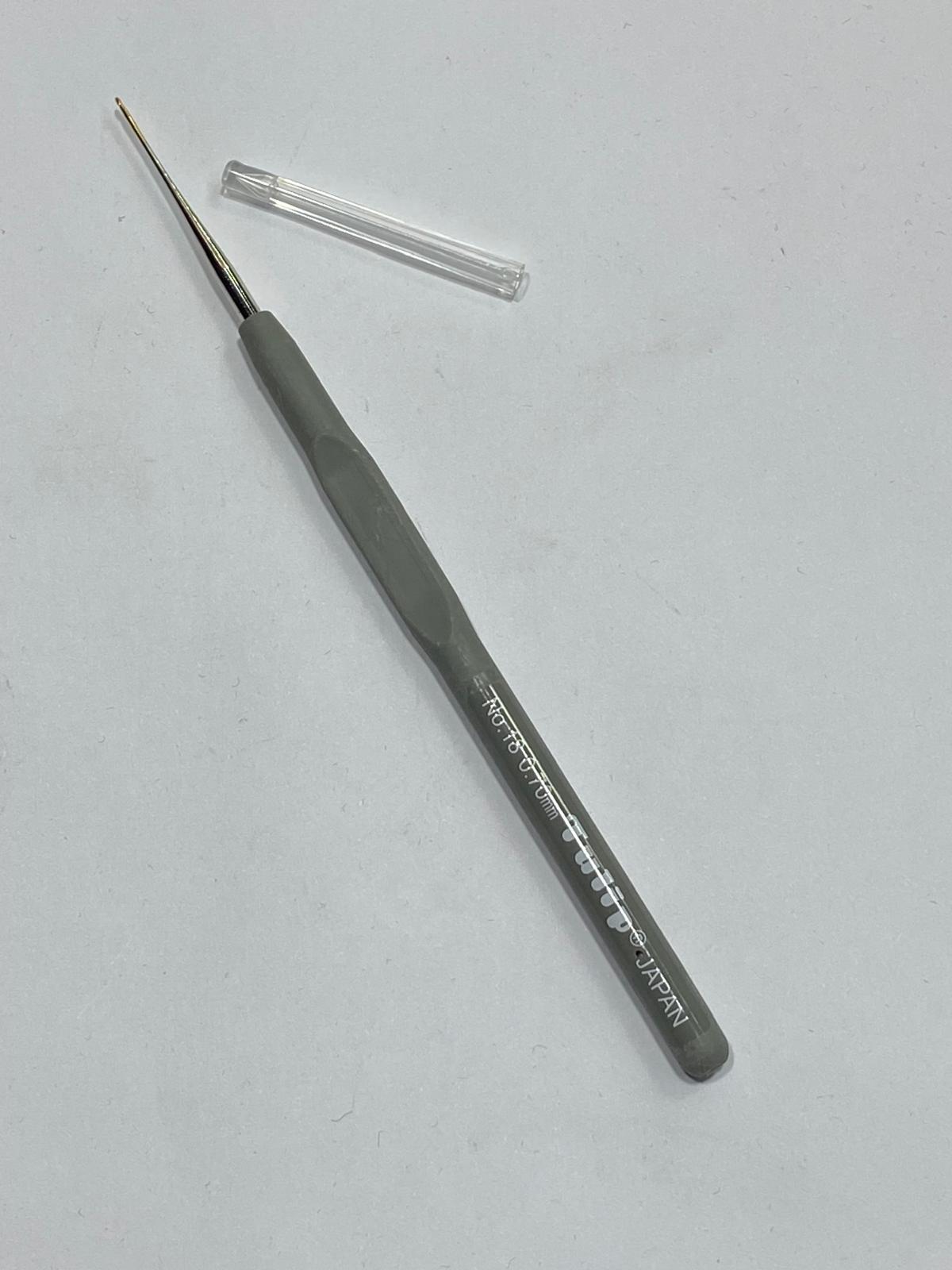 Dantel Tığ Silikon Saplı 18 Numara