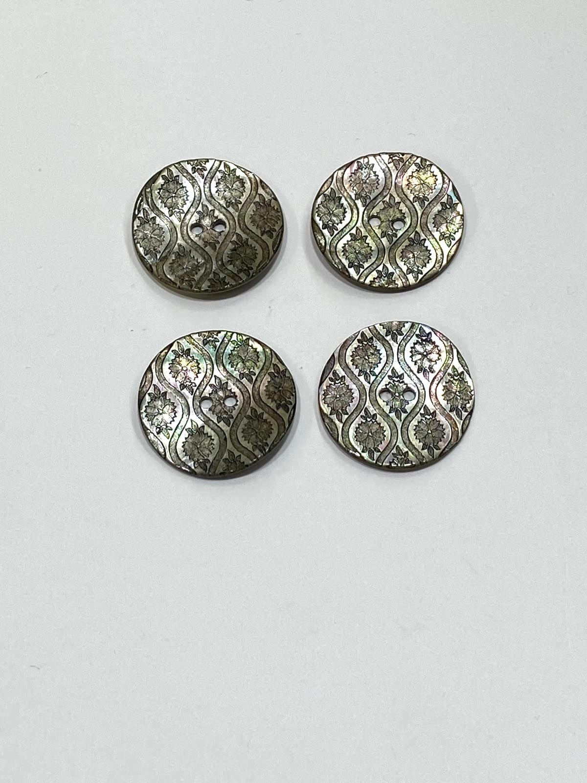 Italyan Işli Sedef Düğme 4 Lü Set 2,8 Cm