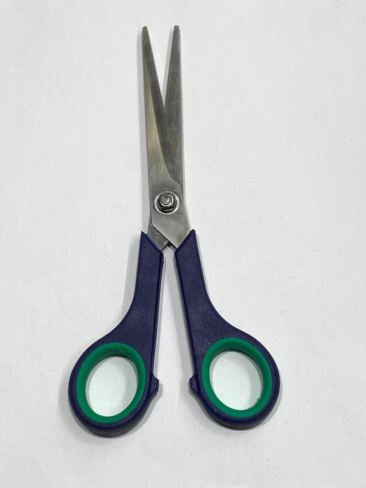 Çok Amaçlı Makas / Dikiş Makası / 17 cm