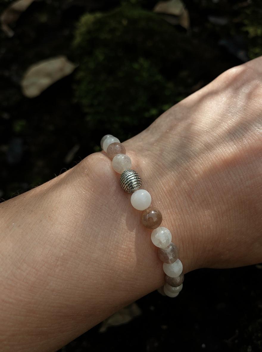 Güneş ve Ay doğaltaş bileklik