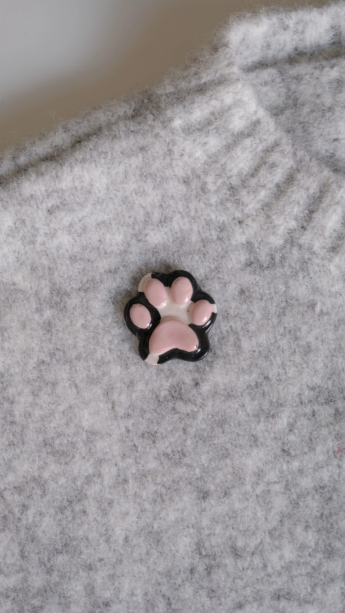 Pati Broş - Siyah Beyaz