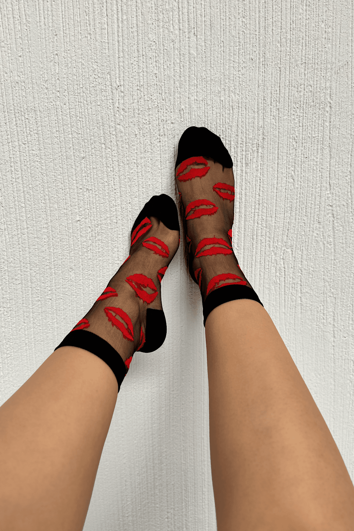 Siyah Öpücüklü Tül Çorap