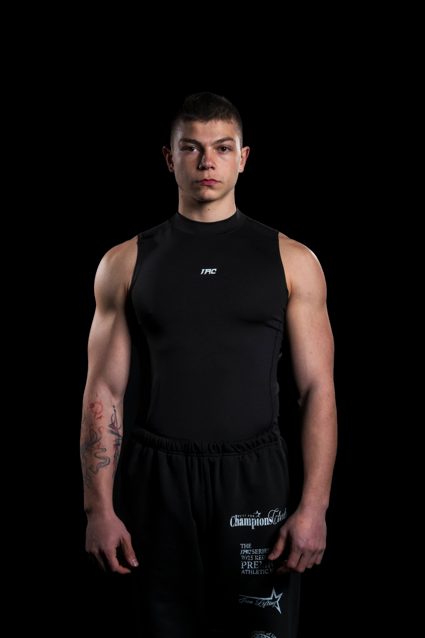L4F Compression Tank - Siyah