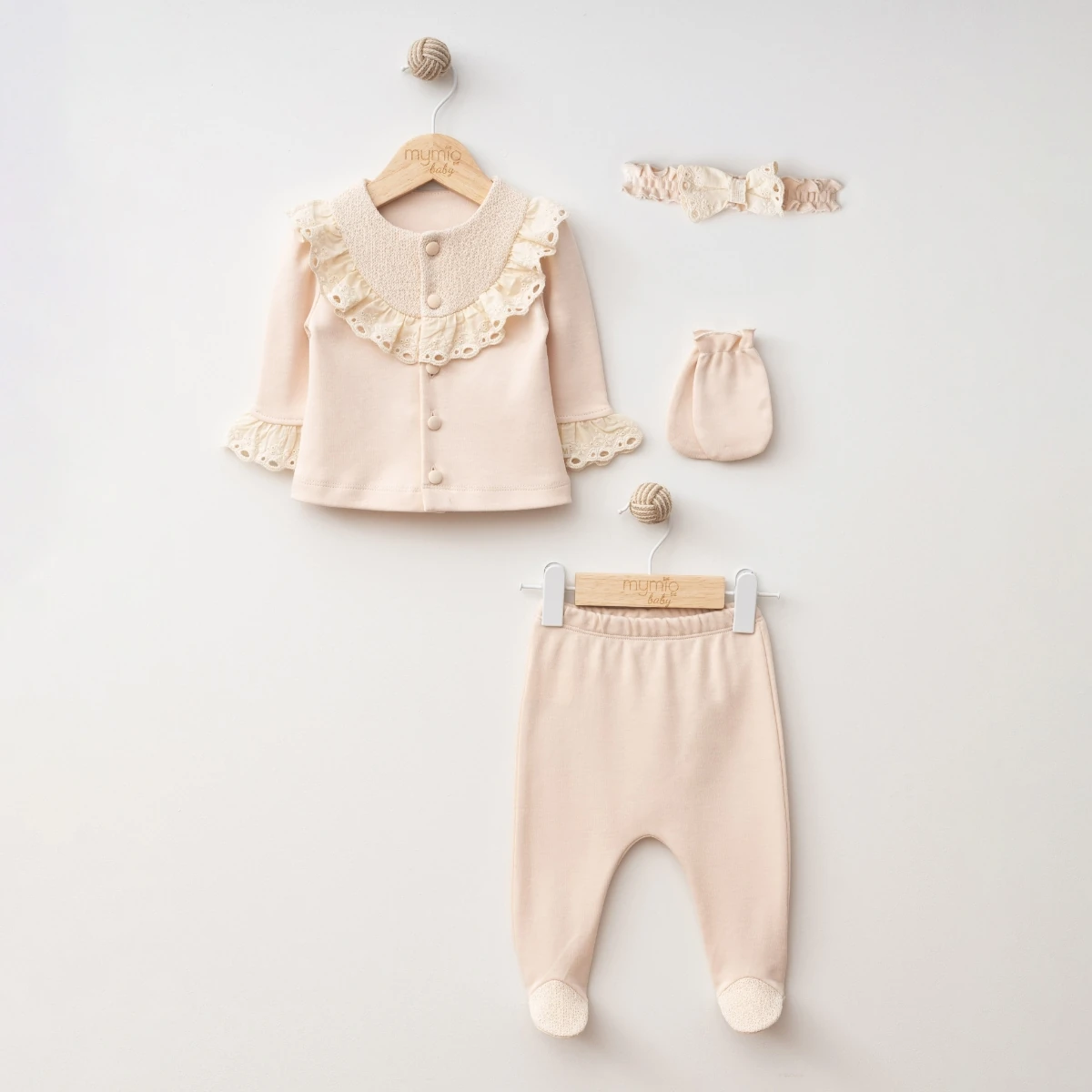 Kız Bebek  0-3 Ay Beden Brodeli  Örme  4Lü Zıbın&Yenidoğan Set