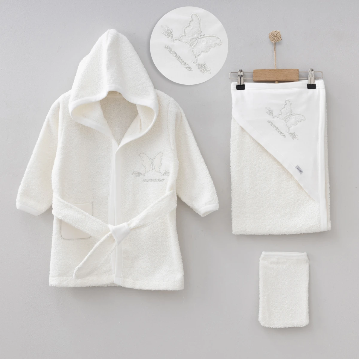 Kız Bebek 0-12 AY Kelebek Bornoz Seti