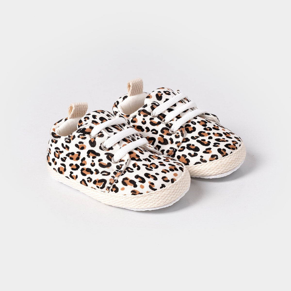 Kız Bebek 18-19 Numara Leoparlı Babet Patik