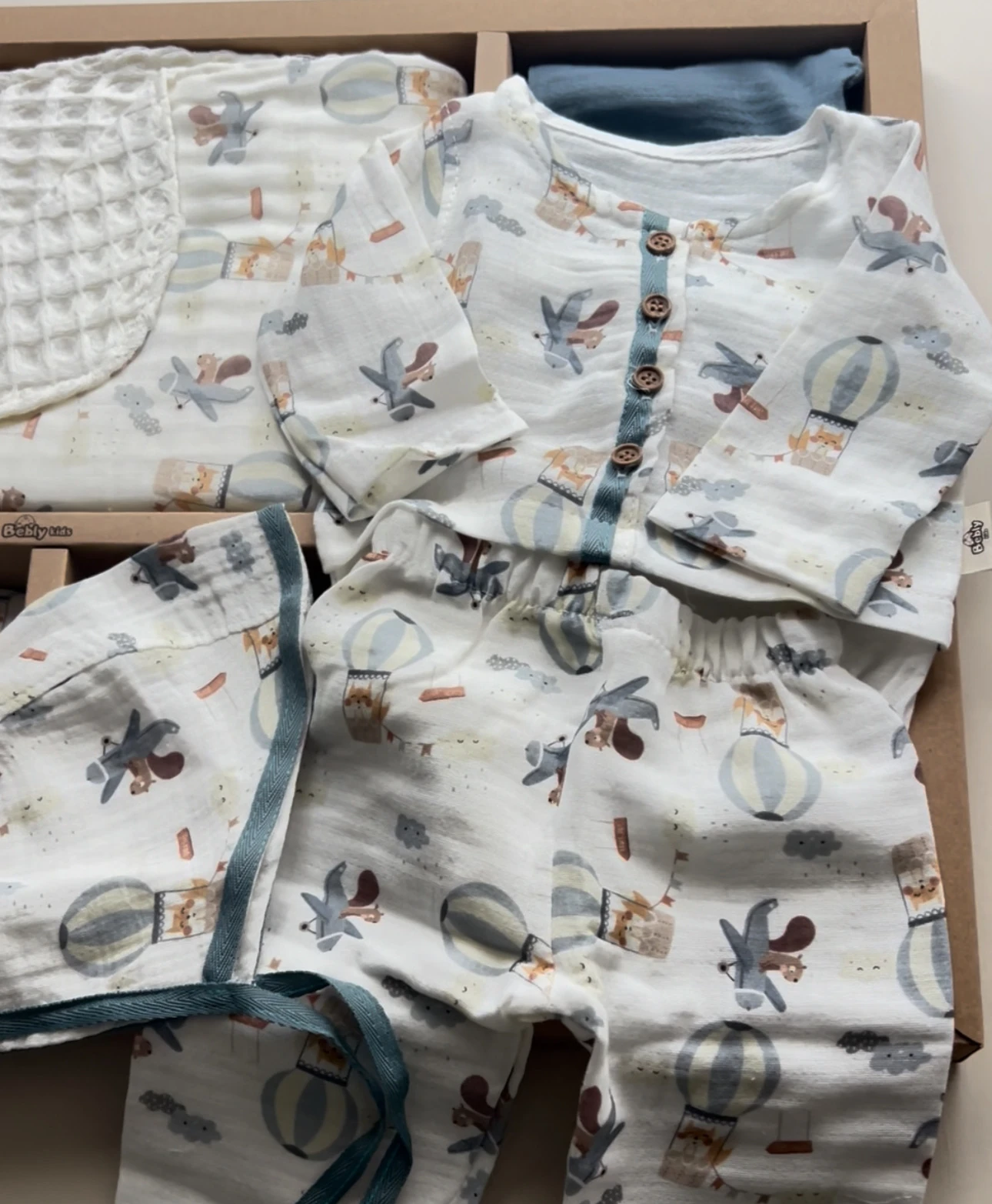 ERKEK BEBEK 0-3 AY FİGÜRLÜ MÜSLİN 10LU SET