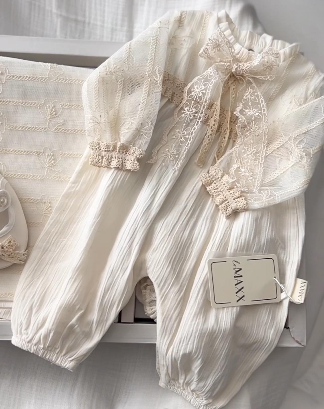 Kız Bebek 0-3 Ay Premium Fistolu Dantelli Müslin Kumaş 5li Set
