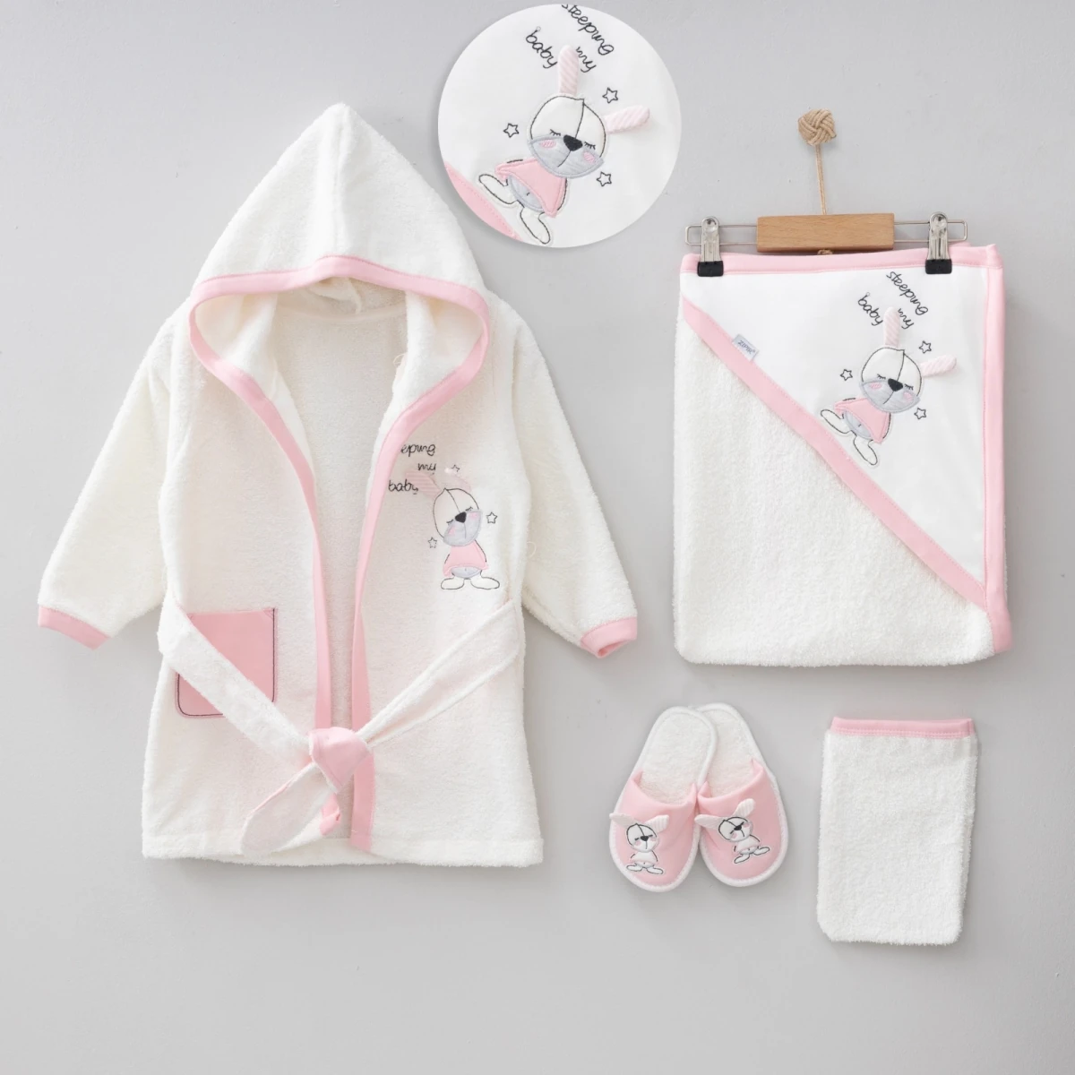 Unısex Bebek 0-12 AY Uyuyan Tavşan Bornoz Seti