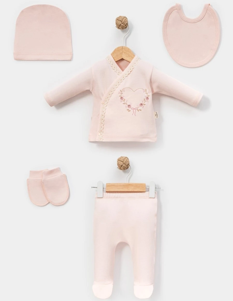 Kız Bebek Kalp Nakışlı Pamuklu 0-3 Ay Hastane Çıkış ve Yenidoğan Set