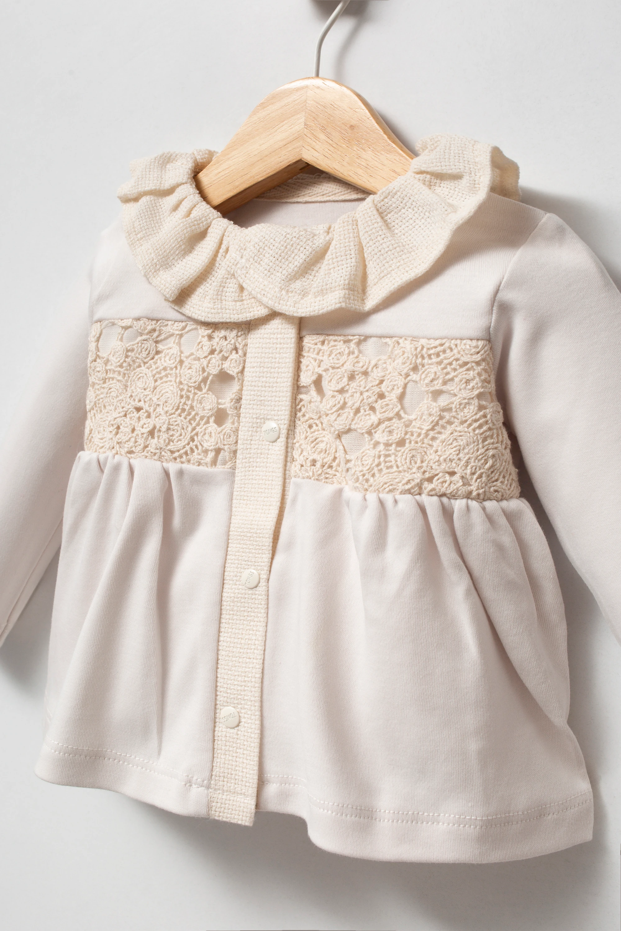 Kız Bebek Şık Dantel Detay 10'Lu Kutulu Hastane Çıkış Ve Yenidoğan Set