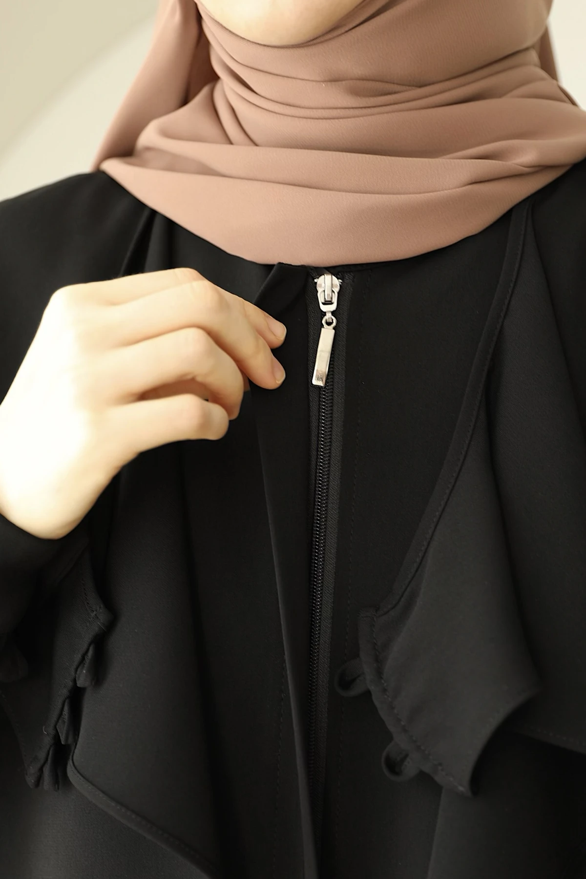 Fermuarlı Allerli Ferace