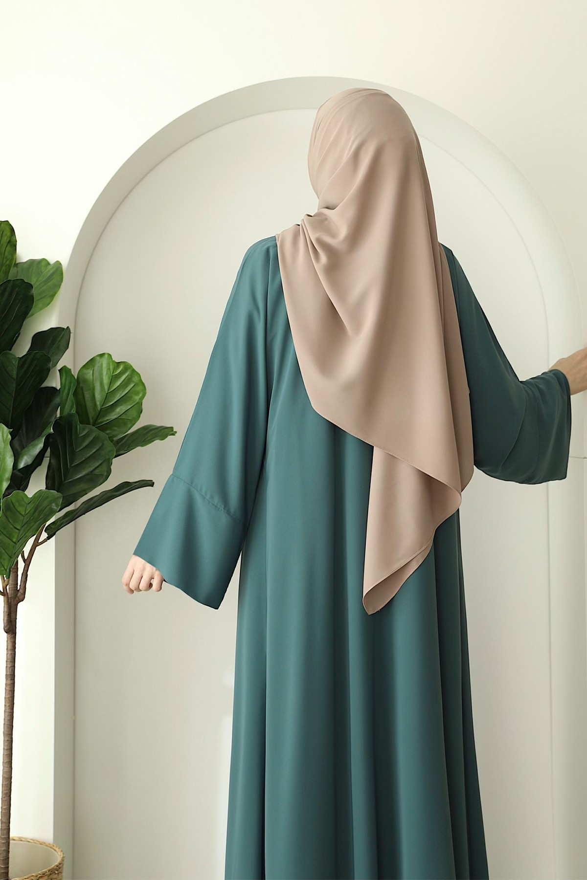 Medine Abaya