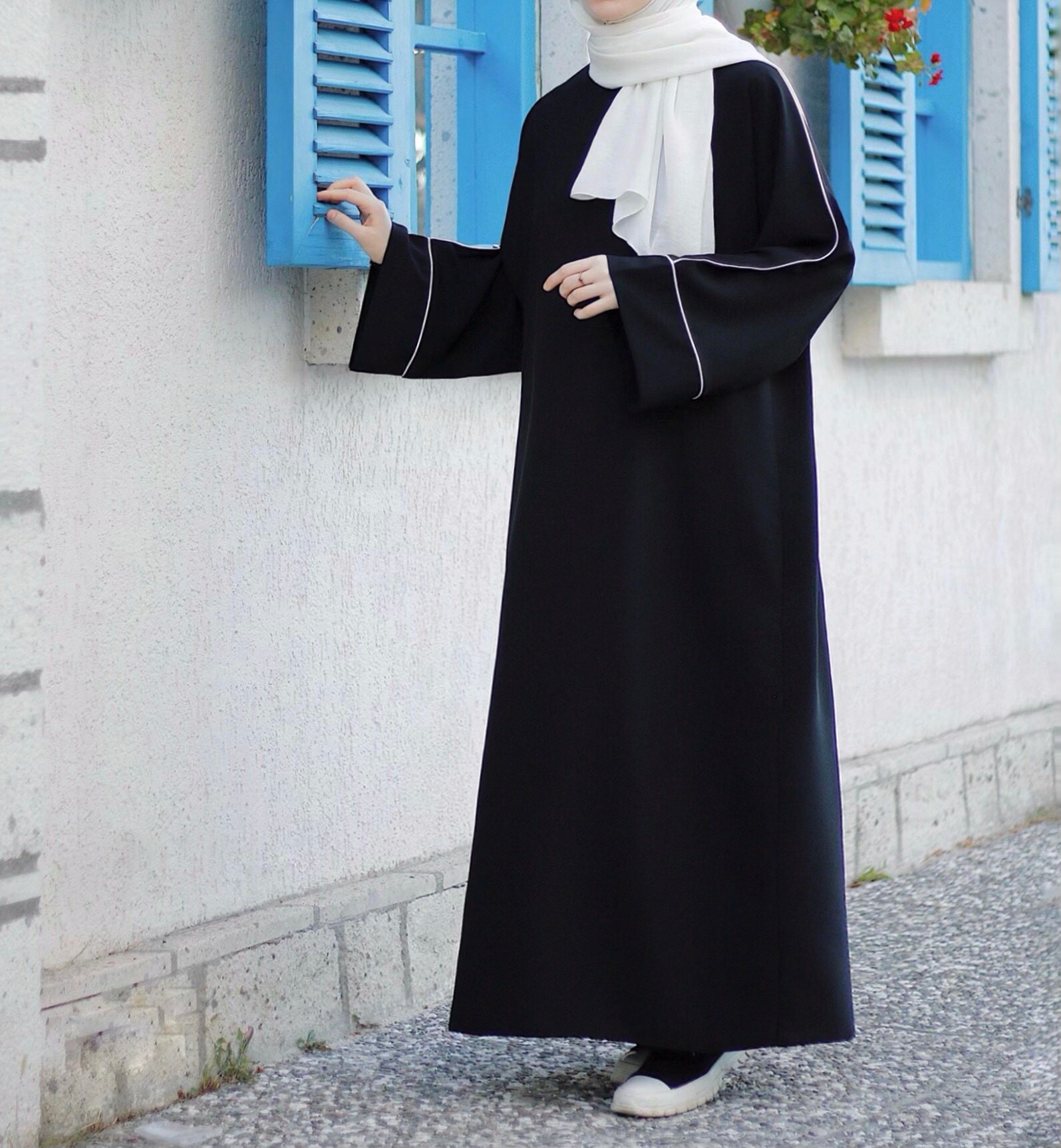 Çizgi Detaylı Abaya - Tek Ölçü