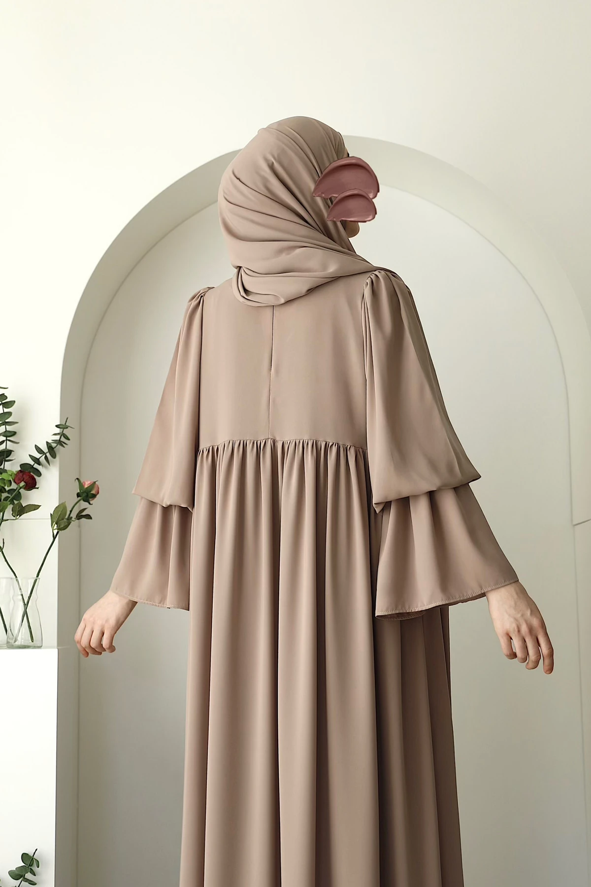 Robalı Büzgülü Kol Elbise