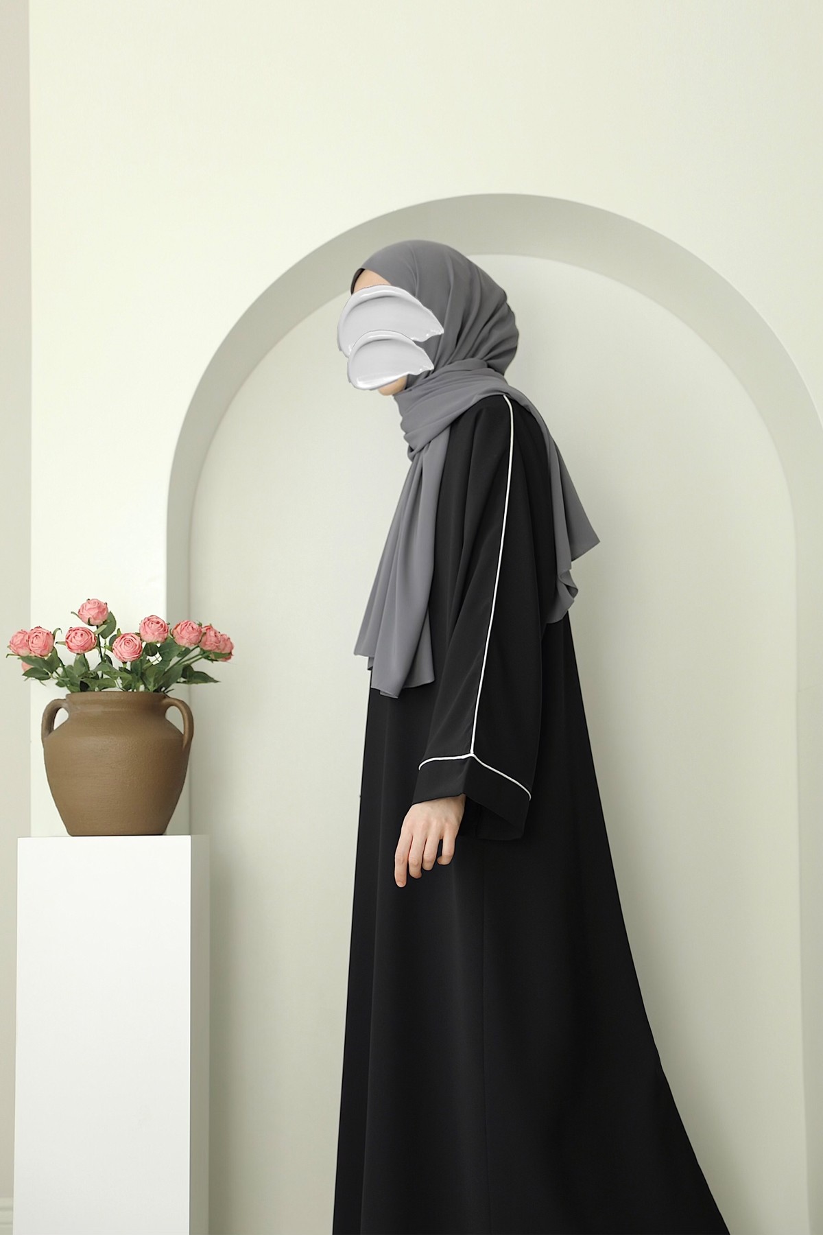 Çizgi Detaylı Abaya