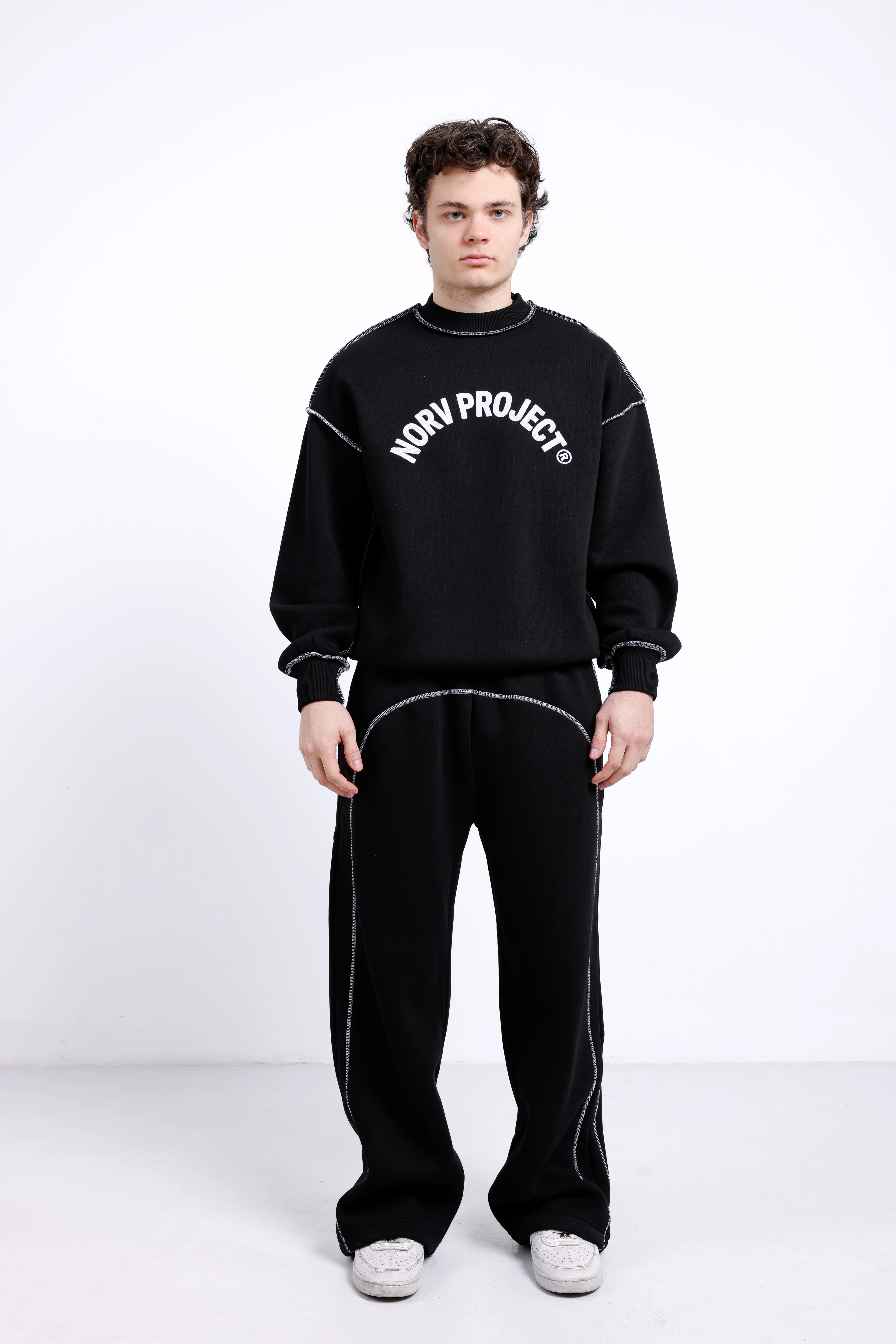 NORV Ayarlanabilir Paça Premium Oversize Eşofman Altı ( Kışlık Beyaz Karyoka Detaylı)