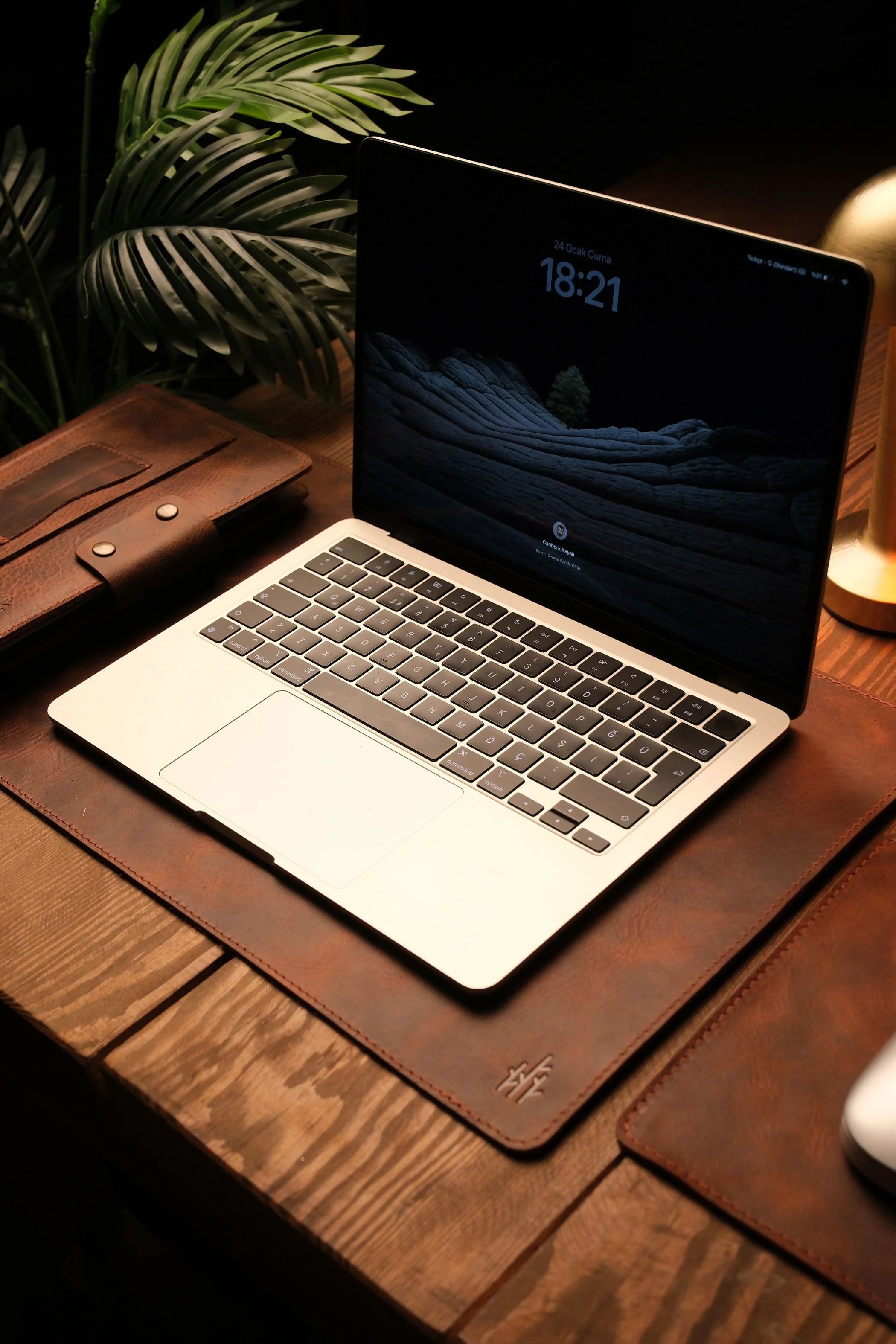 Deri Laptop Masa Matı & Mouse Pad Seti