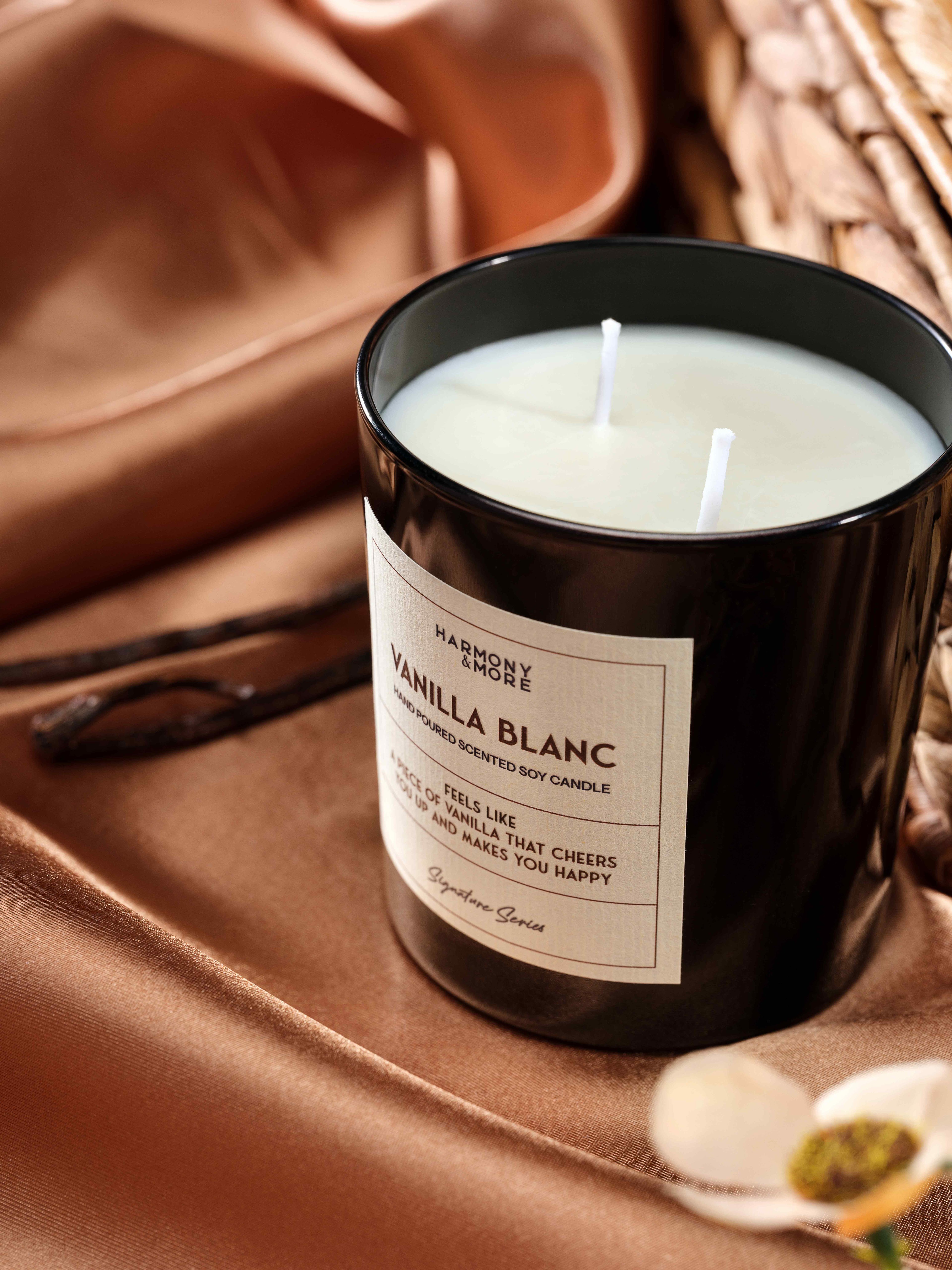 Vanilla Blanc - Vanilya ve Mum Kokulu Mum, 300 GR.