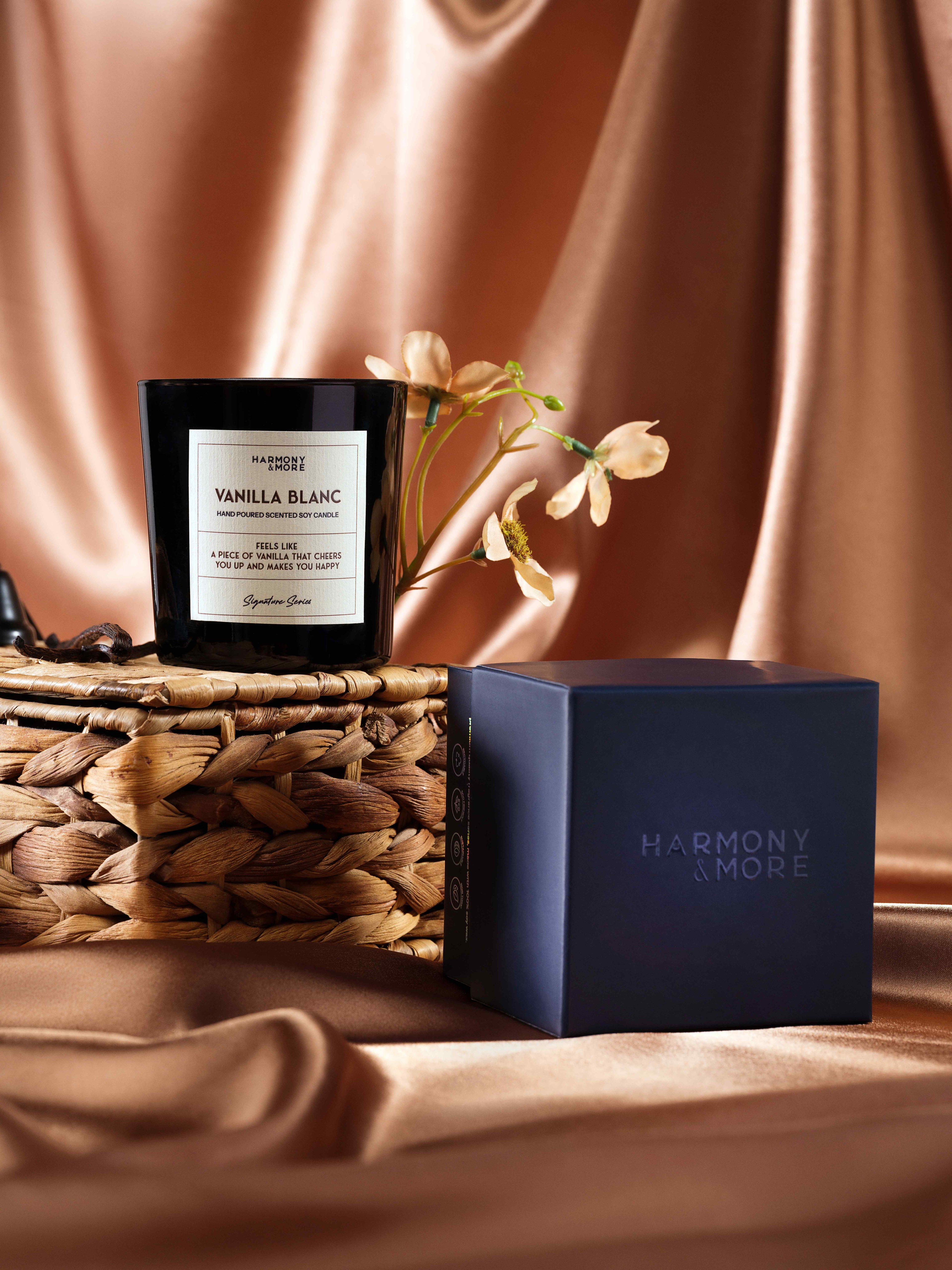 Vanilla Blanc - Vanilya ve Mum Kokulu Mum, 300 GR.