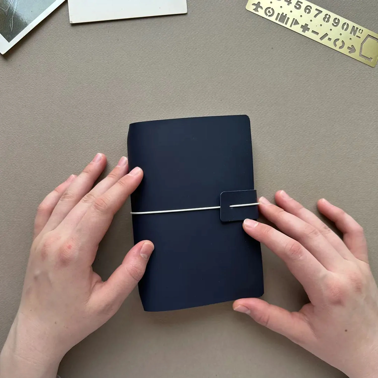 Euk Design A6 Size Traveler's Notebook Cover