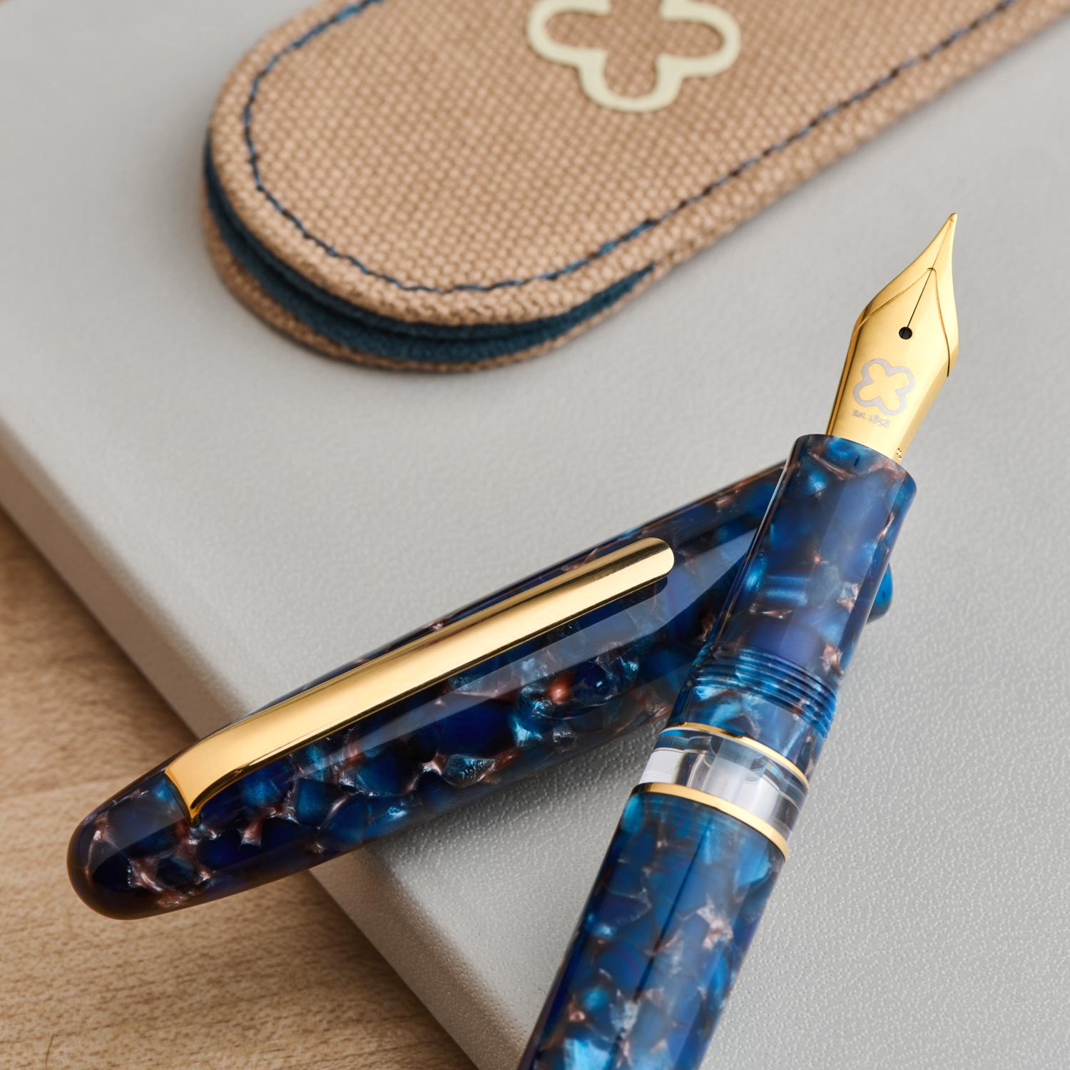 Esterbrook Estie Nouveau Bleu Gold Pistonlu Dolma Kalem