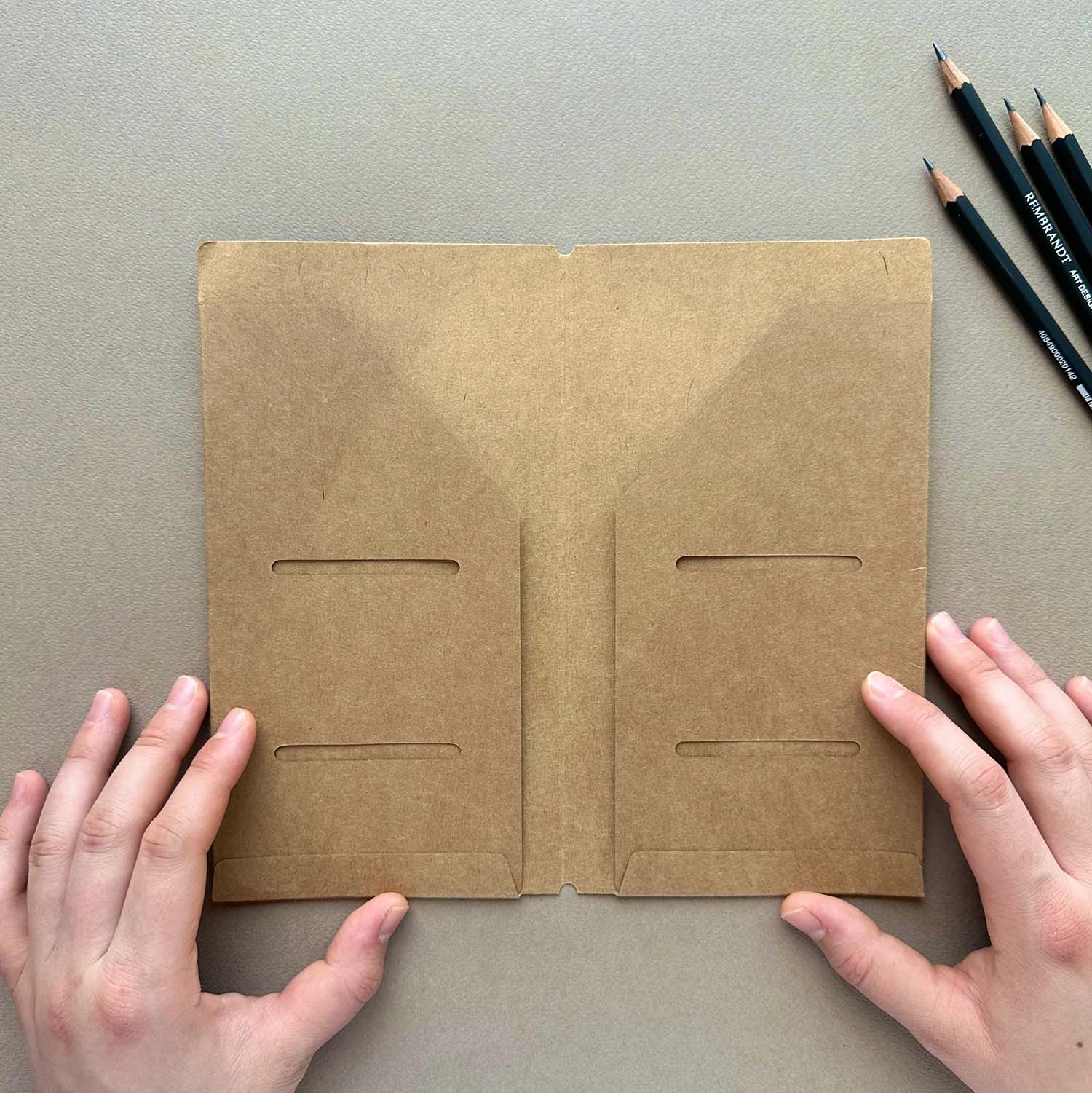 Euk Design Kraft Kağıt Dosya