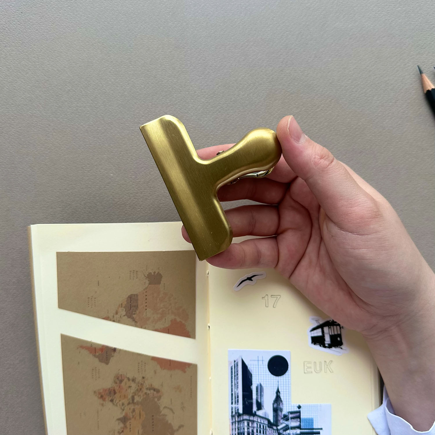 Euk Design Pirinç Klasör Klipsi