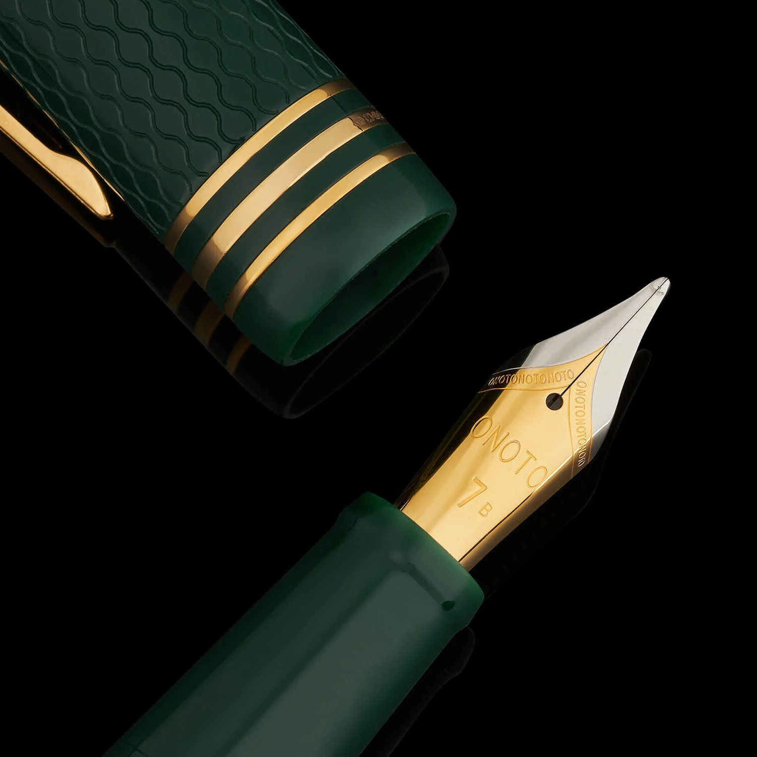 Onoto Magna Classic Dolma Kalem - Racing Green