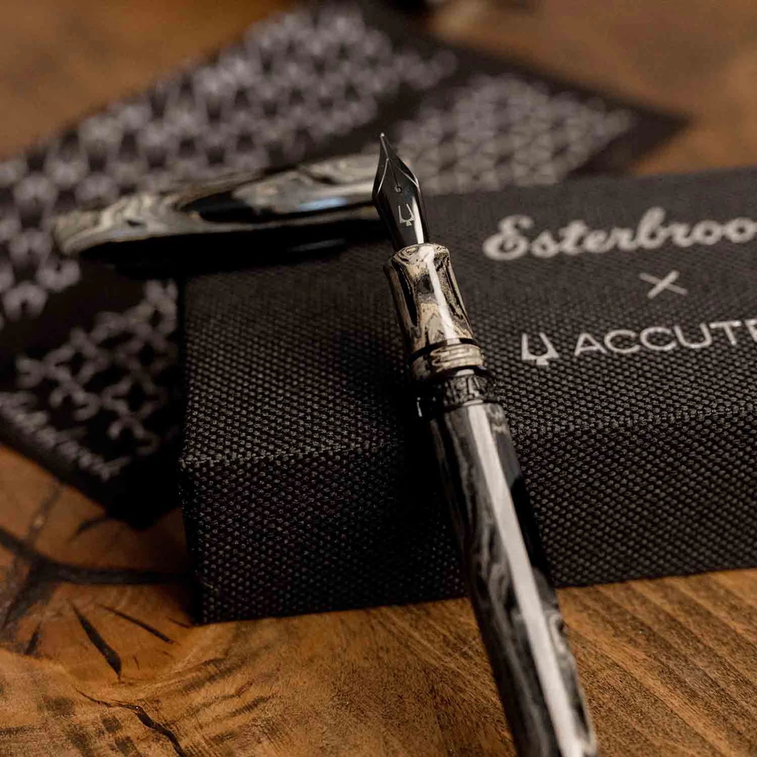 Esterbrook x Accutron Estie Astronaut Dolma Kalem