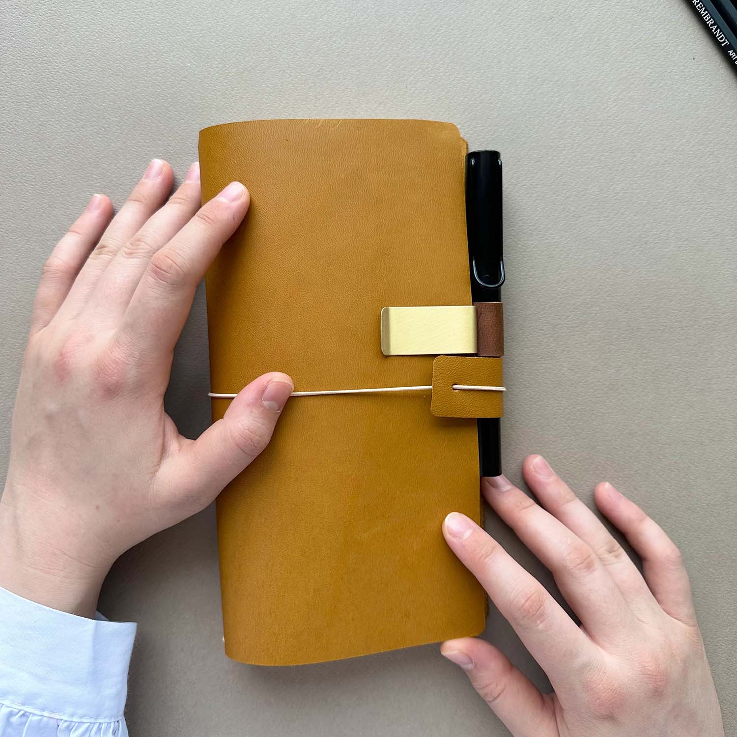 Euk Design Pirinç Kalem Tutucu Klips