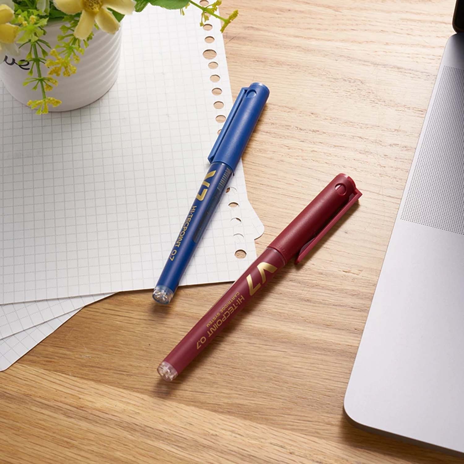 Pilot V5 Hi-Tecpoint 0.5 mm İğne Uçlu Roller Kalem - Pembe